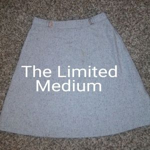Grey skirt
